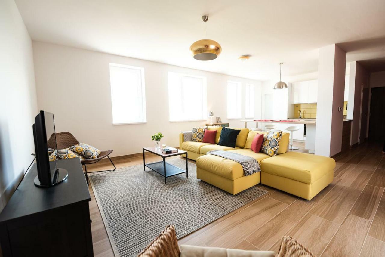 Private 5 Star 3 Room Flat And In-Door Pkg Litra Dış mekan fotoğraf